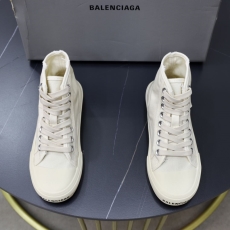 Balenciaga Sneakers